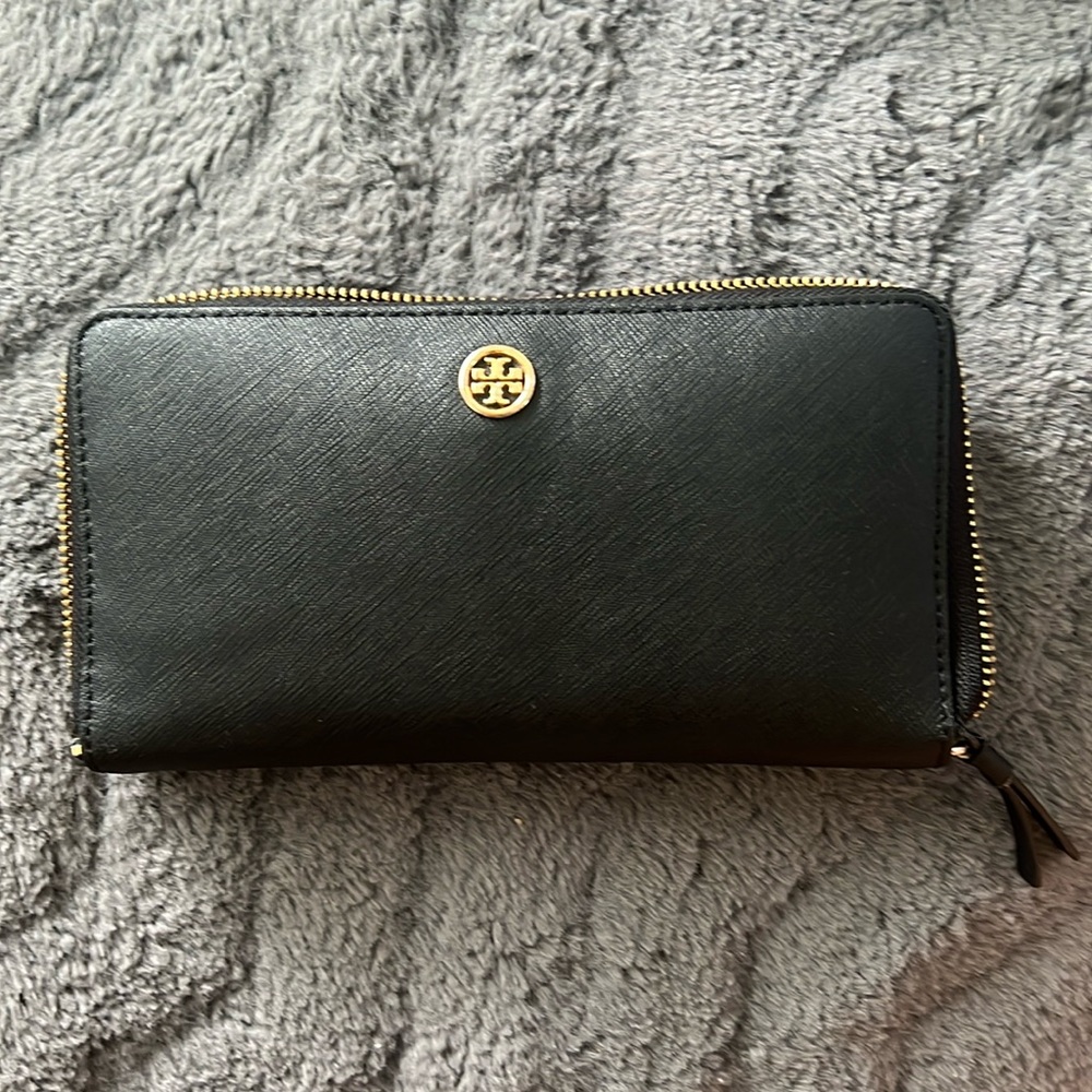 tory burch wallet for sale!